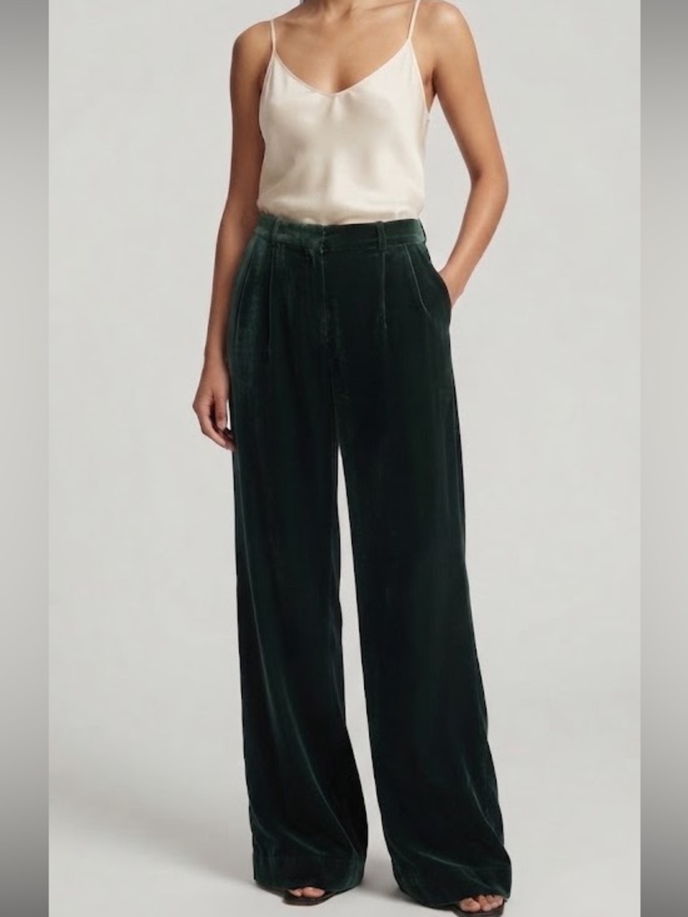 Old Navy Dark Green Velvet Taylor Wide-Leg Trouser Pants size L